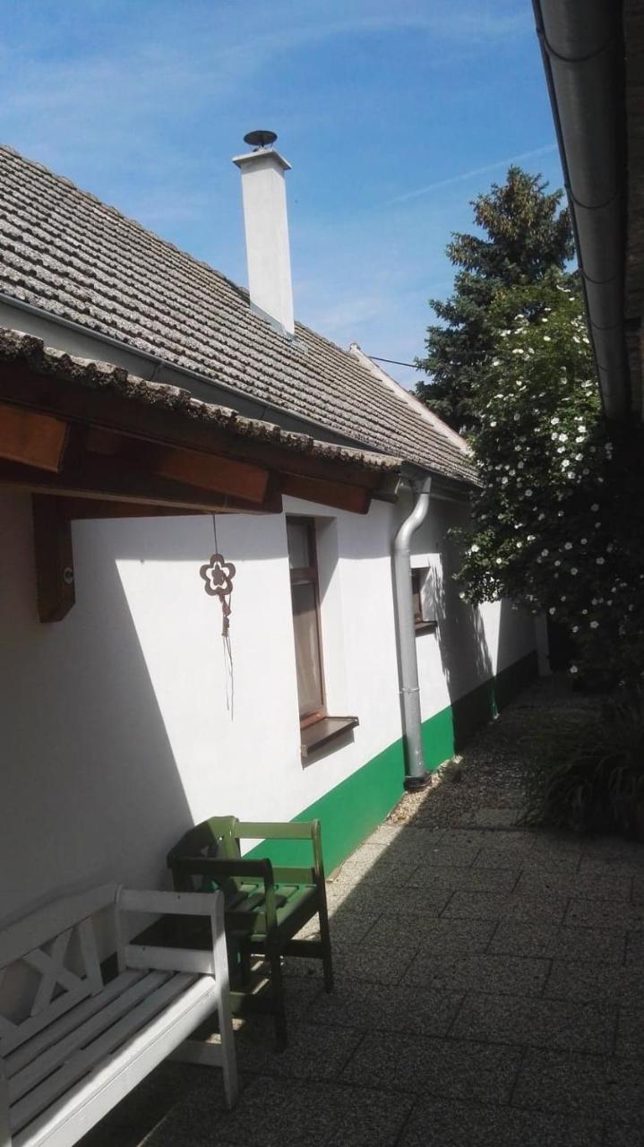 Chalupa U Čápů Nove Mlyny Exterior foto